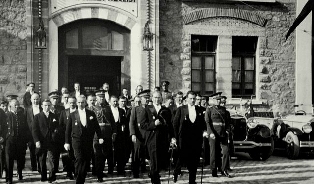 Türkiye solunun emperyalizm ve barış söylemiyle sınavı l Berkiz Berksoy yazdı...