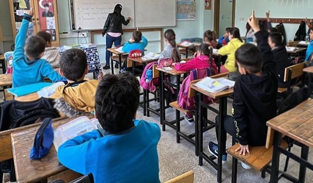 MEB Bakanı Tekin Açıkladı: 2027 Akademik Takvim ve Ara Tatil