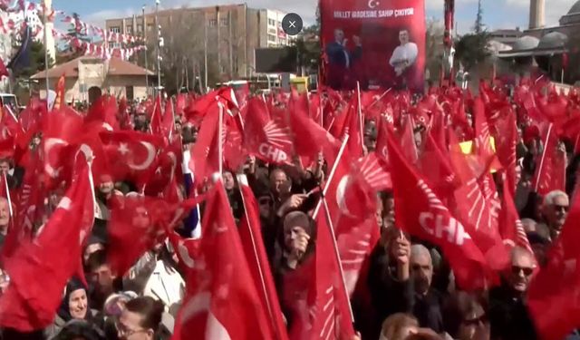 CHP mitingine binler akın etti sandık ve demokrasi mesajı