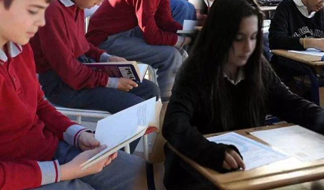 Okullarda yeni dönem için hazırlıklar hızlandı