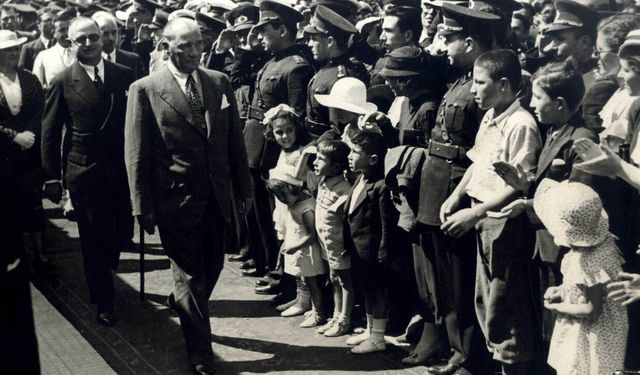Mustafa Kemal Atatürk’ün Çocuklara Mirası: 23 Nisan’ın Anlamı