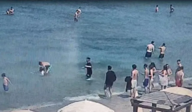 Kuşadası'nda Fenalaşan Çinli Turist Son Anda Kurtarıldı