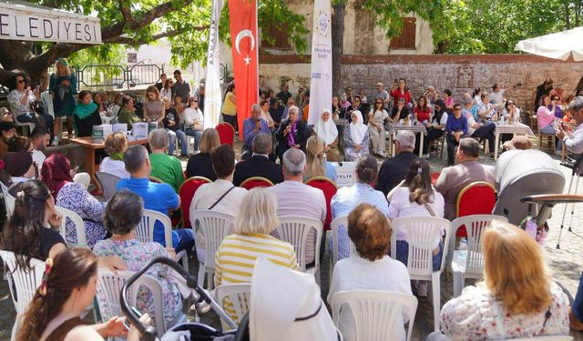 Srebrenitsa Anneleri Ayvalık’ta adalet mücadelesini anlattı