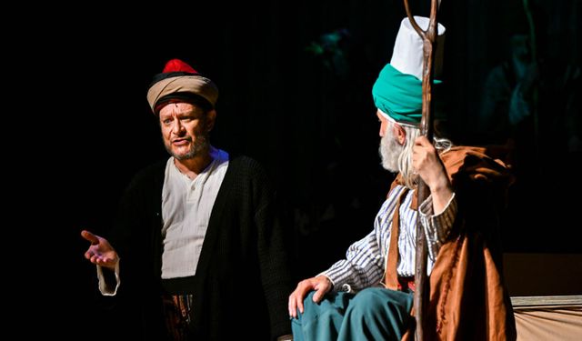 Yunus Emre sahneyle yeniden anlatıldı
