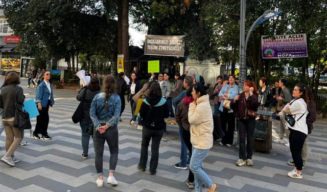 Acılı anne karakolda öldü: Kadınlar Hopa’da ayaklandı!