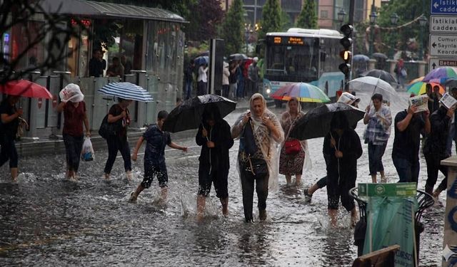 6 ilde sağanak alarmı: Meteoroloji uyardı