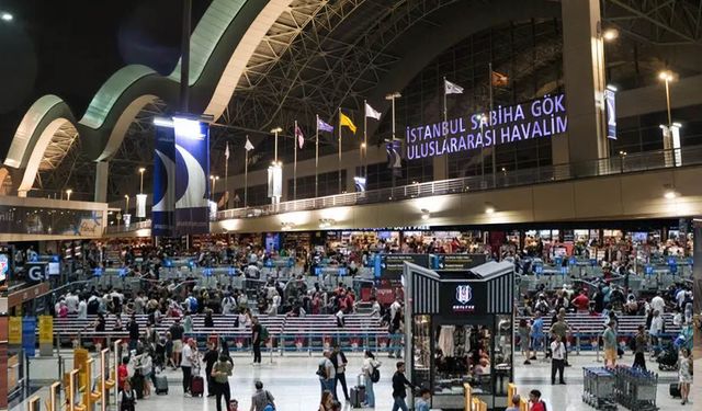 Sabiha Gökçen’de rekor gün: Yolcu sayısı 165 bini aştı