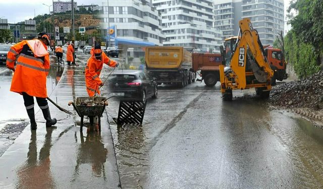 İBB'den yağış önlemi! 5 bin 726 personel görevde