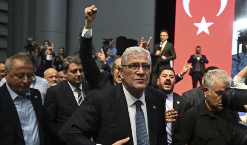 İyi Parti'nin yeni genel başkanı Müsavat Dervişoğlu oldu