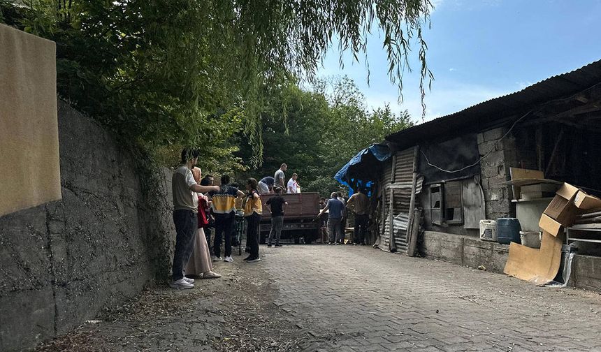 Zonguldak'ta ruhsatsız maden ocağında göçük: 1 işçi toprak altında kaldı