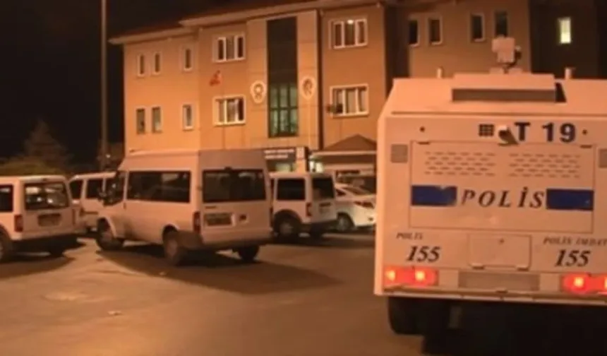 Karakoldan 'pembekol'a uzanan yol l Yavuz Selim Demirağ yazdı...