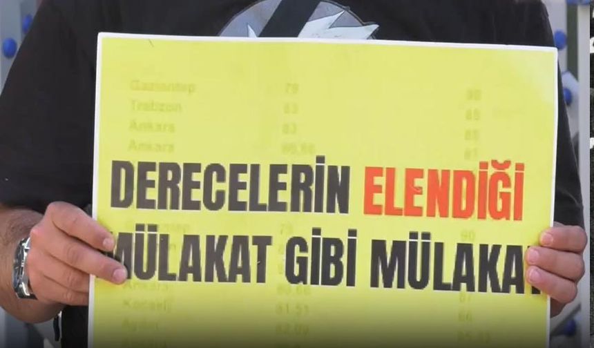 193 Gündür MEB önünde: Atanamayan öğretmenler adalet İstiyor