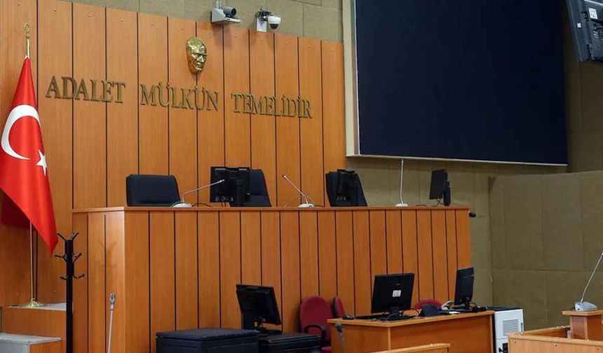 CHP davası için mahkemeden 'salon büyütün' talebi