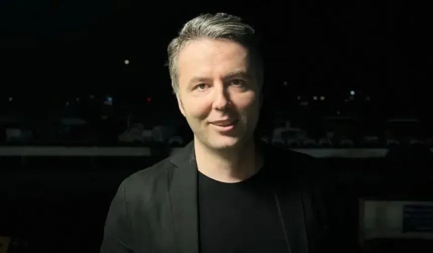 Gazeteci Mehmet Akif Ersoy 'uyuşturucu soruşturması' kapsamında gözaltına alındı