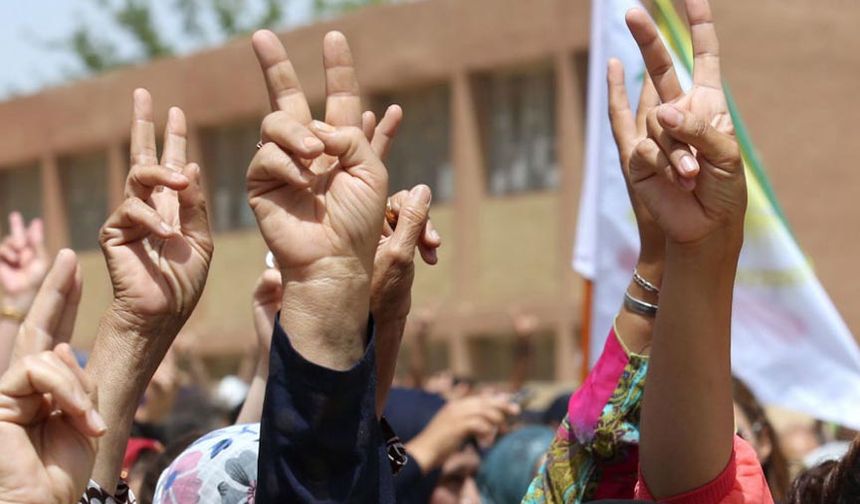 Suriye’de Kürtlere vatandaşlık yolu açıldı