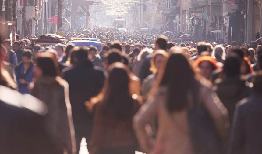 Türkiye’de Her 4-5 Çalışandan Biri Kamuda Görevli"