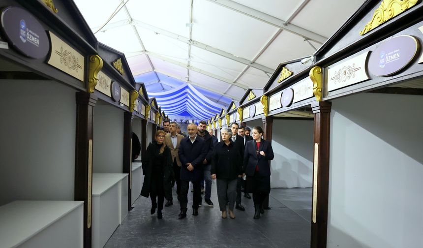 Eyüpsultan Belediyesi'nin kitap fuarı yine şaşırtmadı