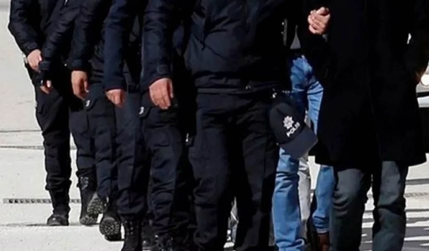 24 adrese helikopterli baskın: 18 gözaltı