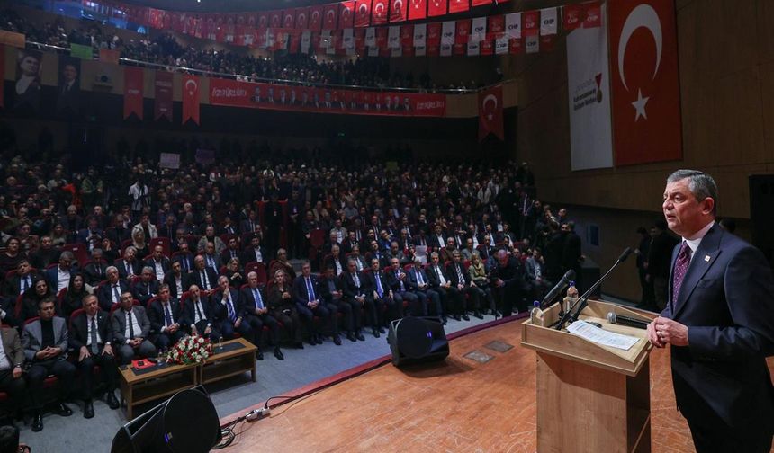 CHP Mevlidi Sürgün Getirdi: Özel'den Sert Tepki!