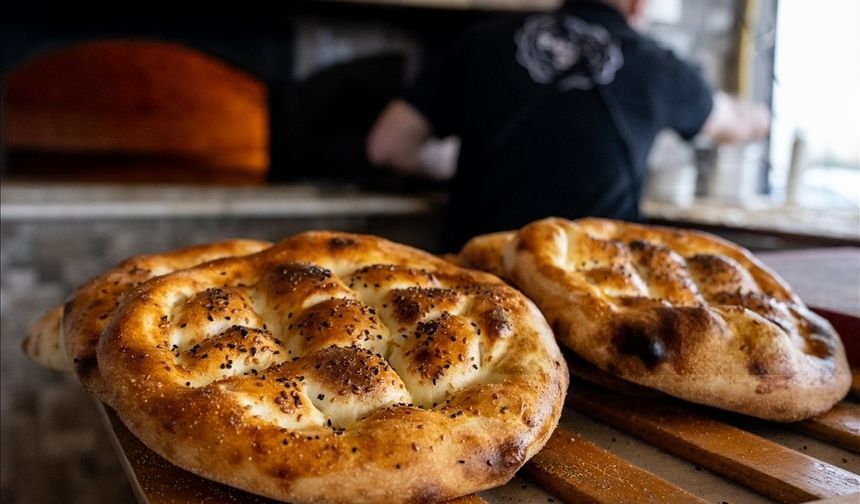 Ramazan Pidesi Gram ve Fiyatları Belli Oldu