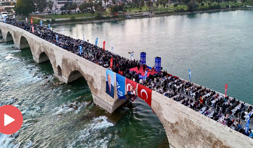 Adana'da 5 bin kişi aynı sofrada buluştu