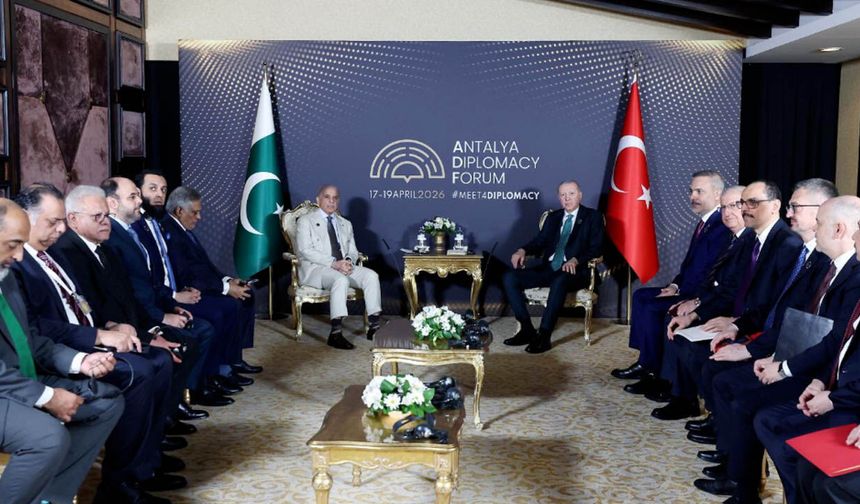 Erdoğan, Şahbaz Şerif ile görüştü