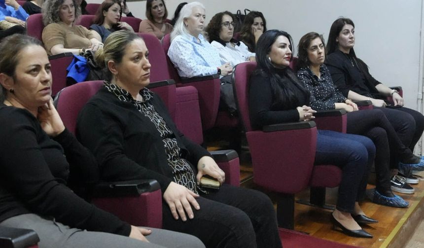 Kartal'da öğretmenlere çocuk koruma eğitimi