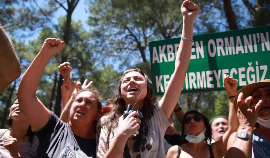 Esra Işık 42 gün sonra tahliye oldu