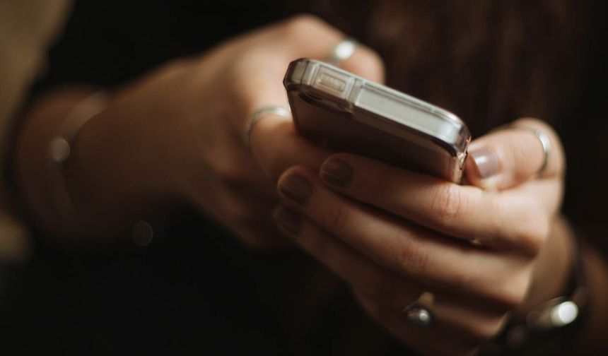 Telefon fiyatlarına zam: Elinizi çabuk tutun