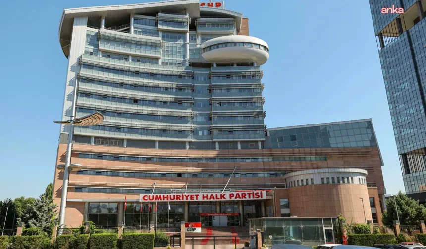 İstanbul’daki eski CHP ilçe başkanlarından Kılıçdaroğlu’na destek bildirisi