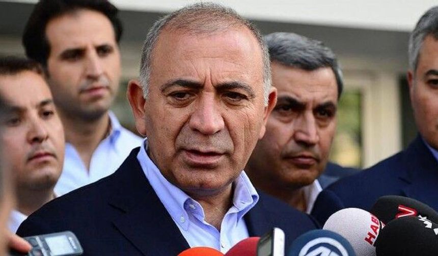 CHP’de Taşlar Yerinden Oynadı! Gürsel Tekin’in Görevine Son Verildi