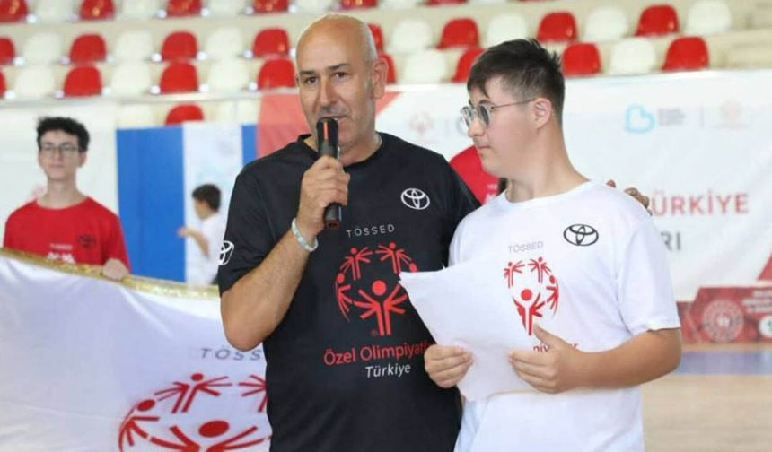 140 özel sporcu madalya için yarıştı