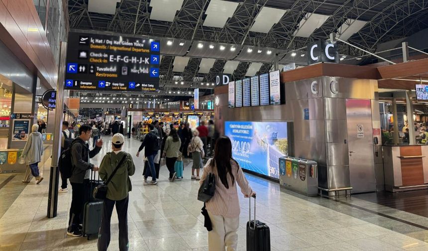 Sabiha Gökçen’de rekor gün: Yolcu sayısı 165 bini aştı