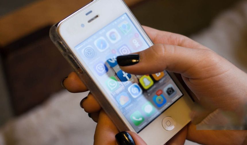 WhatsApp’a mesaj zamanlama özelliği geliyor