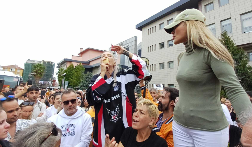 Hande Yener ve Seren Serengil Gebze'deki hayvan katliamına sessiz kalmadı