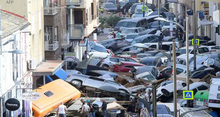 İspanya'daki sel felaketinde hayatını kaybedenlerin sayısı 205'e yükseldi