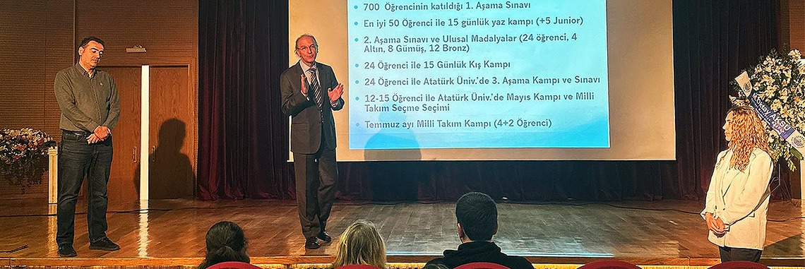 Sarıyer Akademi kimya olimpiyatları hazırlık sınıfı eğitimine başladı