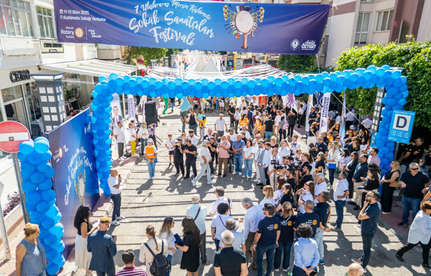 Kushimoto Sokak Sanatçıları Festivali