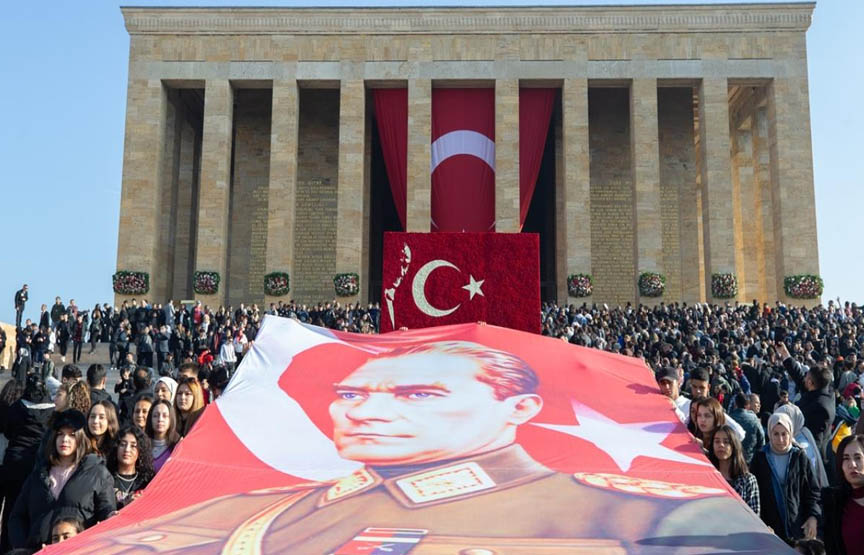 Uluondermustafakemalataturk