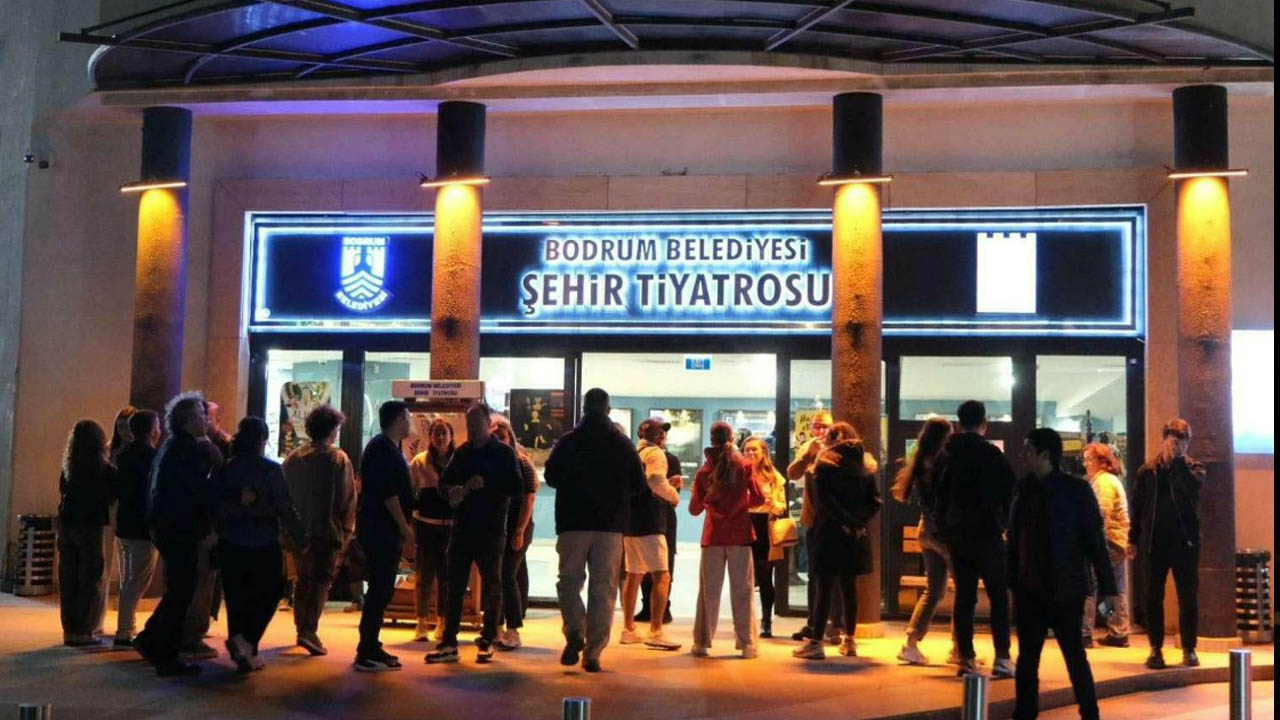 Bodrum Sehir Tiyatrosu Sezon Finali