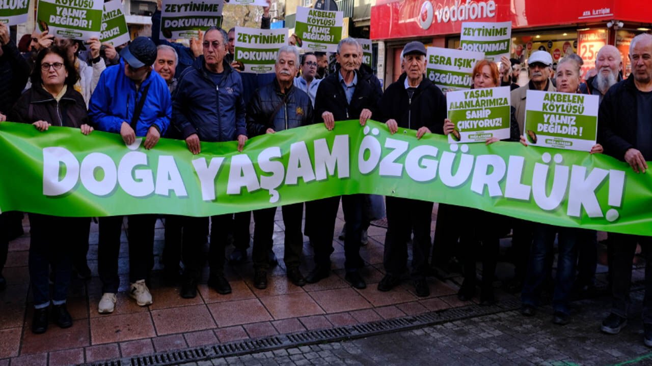 Esra Isik Destek Eylemi